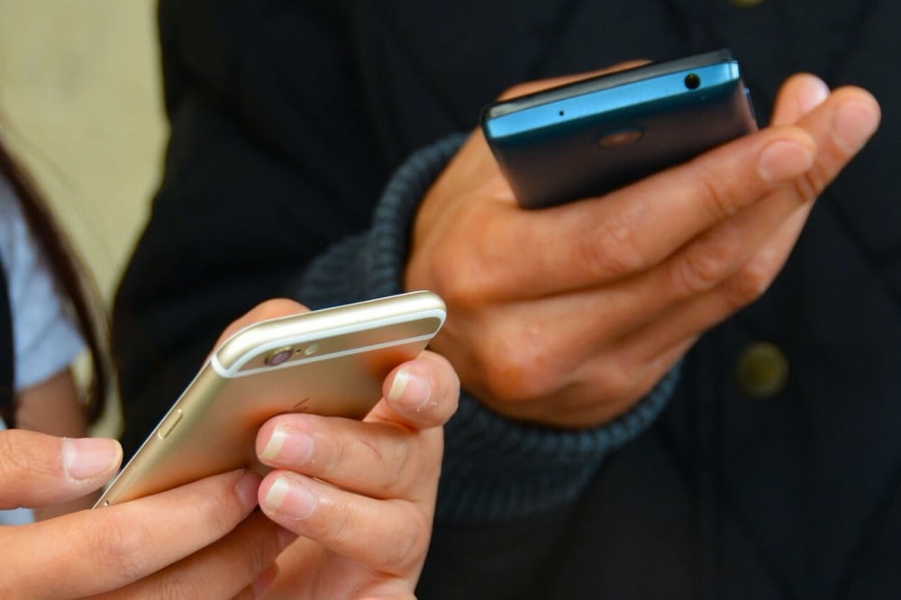 Google、蘋果合作，以藍牙交互連接數據勾勒新型冠狀病毒感染途徑