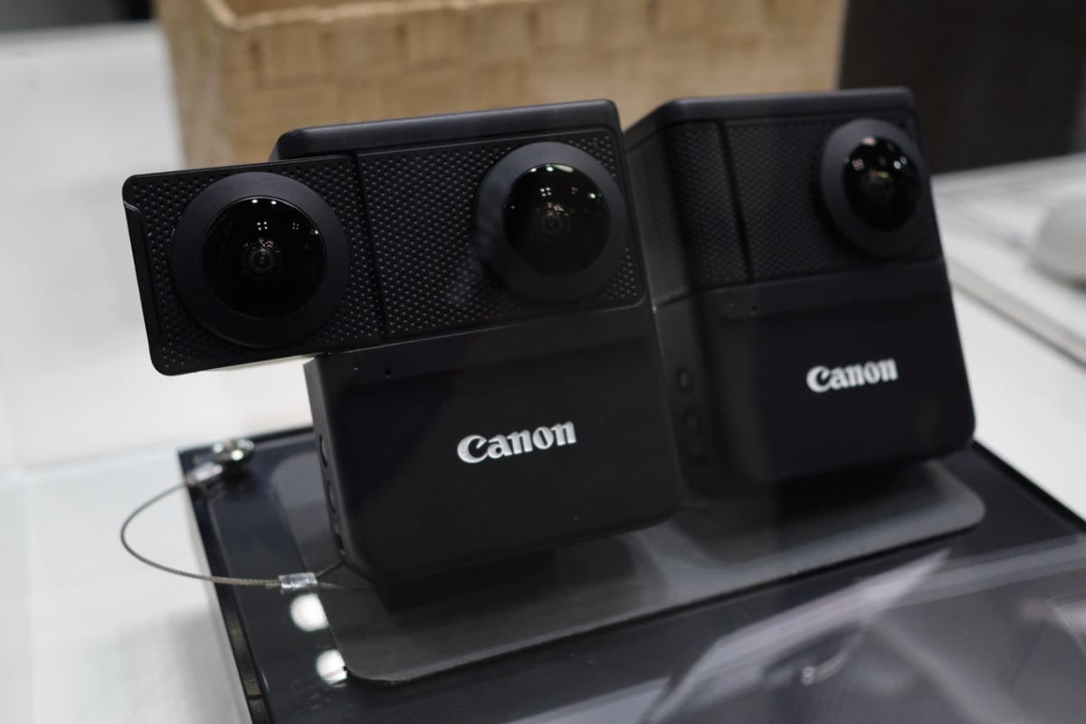 Canon展示可快速切換拍攝360度全景或180度3D立體影像的相機原型
