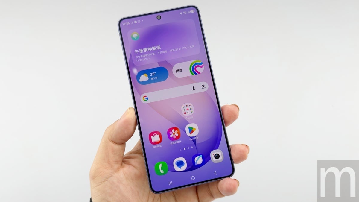 邁向8億台AI裝置目標!三星Galaxy S26系列發表:效能、相機、多模型AI全面進化 邁向8億台AI裝置目標!三星Galaxy S26系列發表:效能、相機、多模型AI全面進化