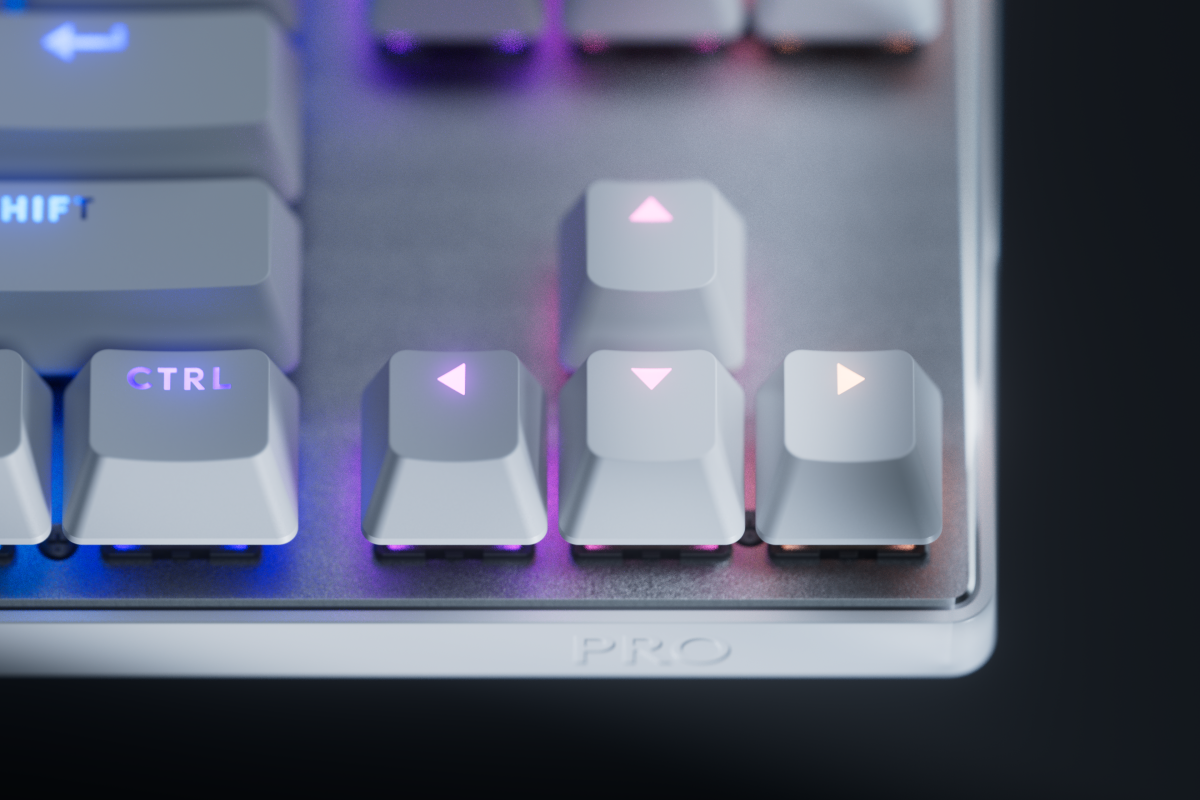 ロジクール、磁気式アナログスイッチ搭載のロジクール G Pro 初の