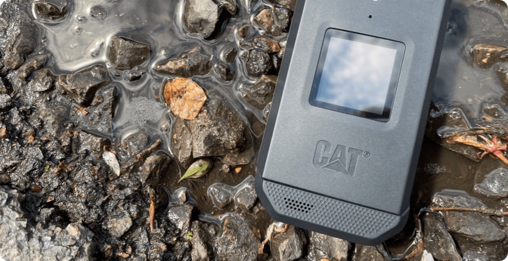CAT S22 FLIP ブラック折りたたみ式 CAT S22 Flip 発表、折り畳み式の防水防塵・耐衝撃対応スマートフォン