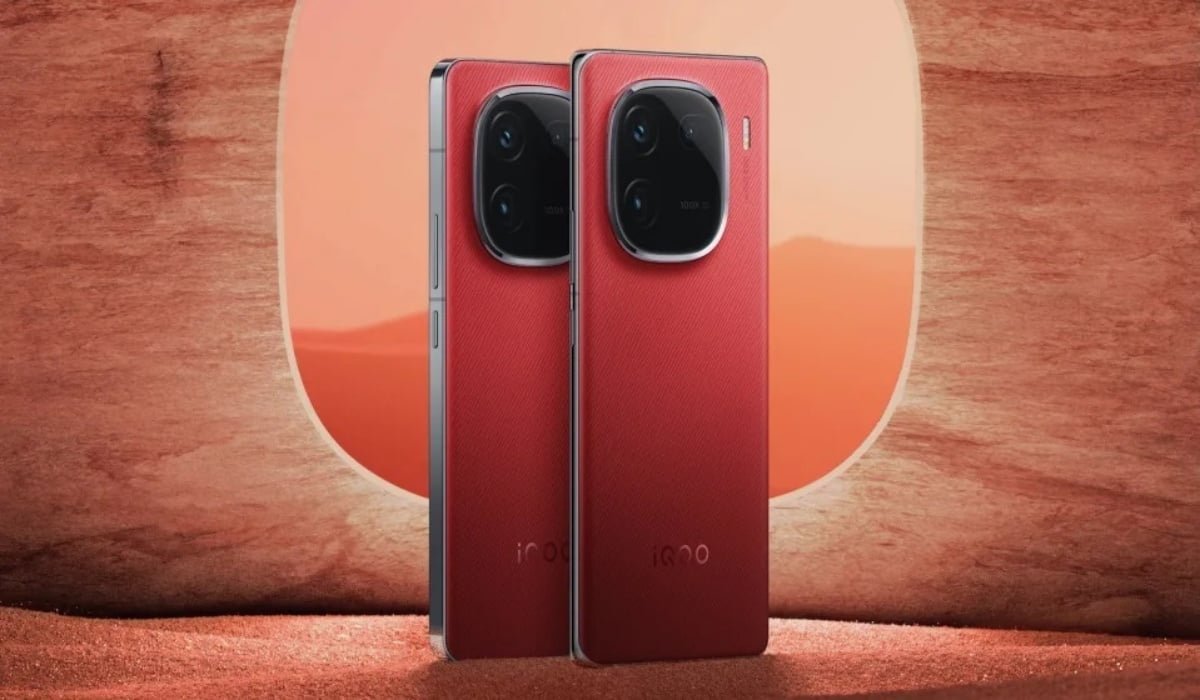 vivo推出搭載Snapdragon 8 Gen 3處理器的iQOO 12系列，同樣支援藍心大型自然語言模型對應人工智慧功能